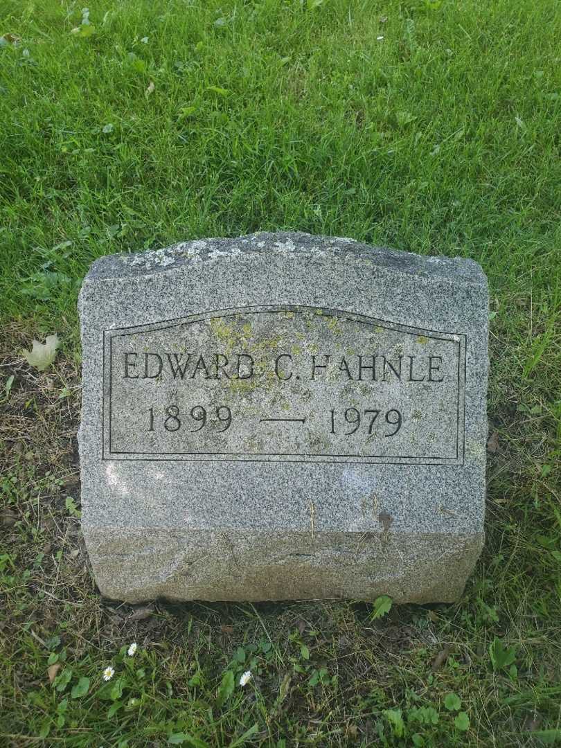 Edward C. Hahnle's grave. Photo 4