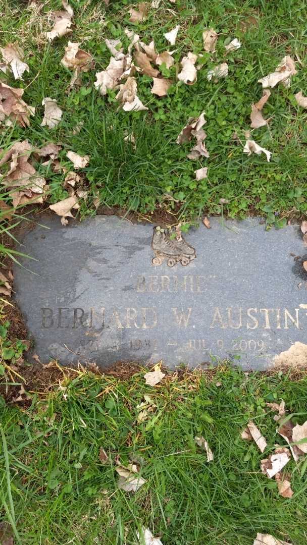 Bernard W. "Bernie" Austin's grave. Photo 3