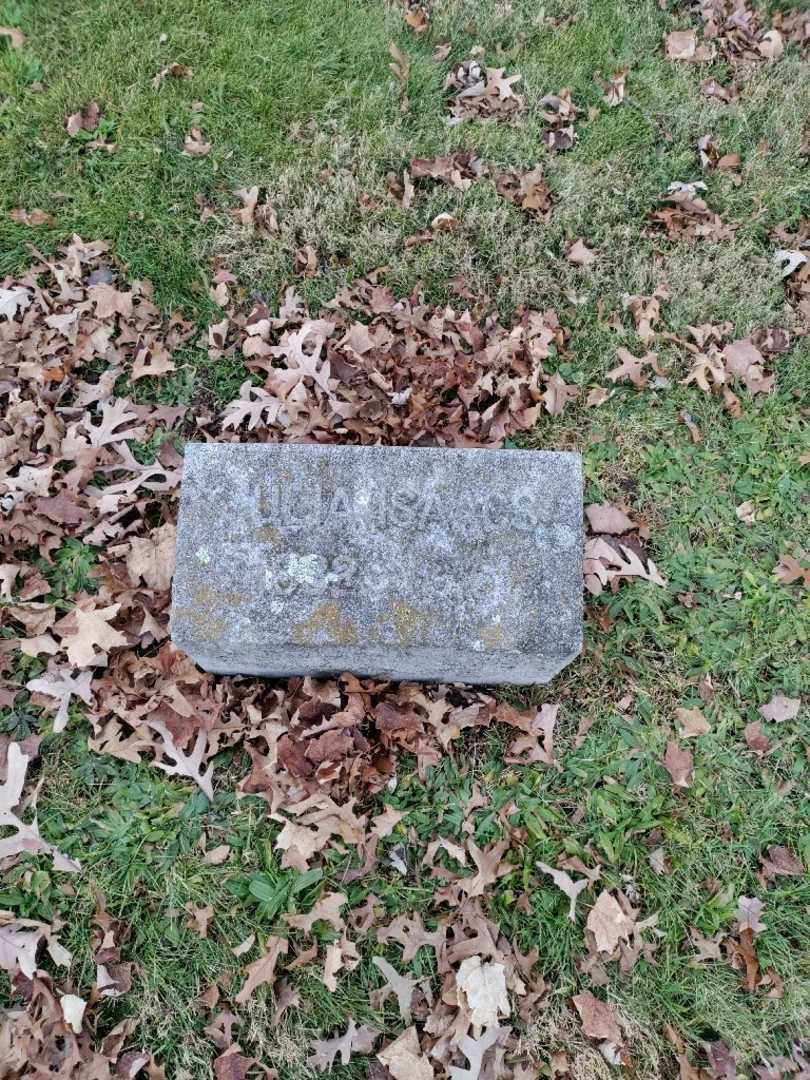 Julia Isaacs's grave. Photo 2