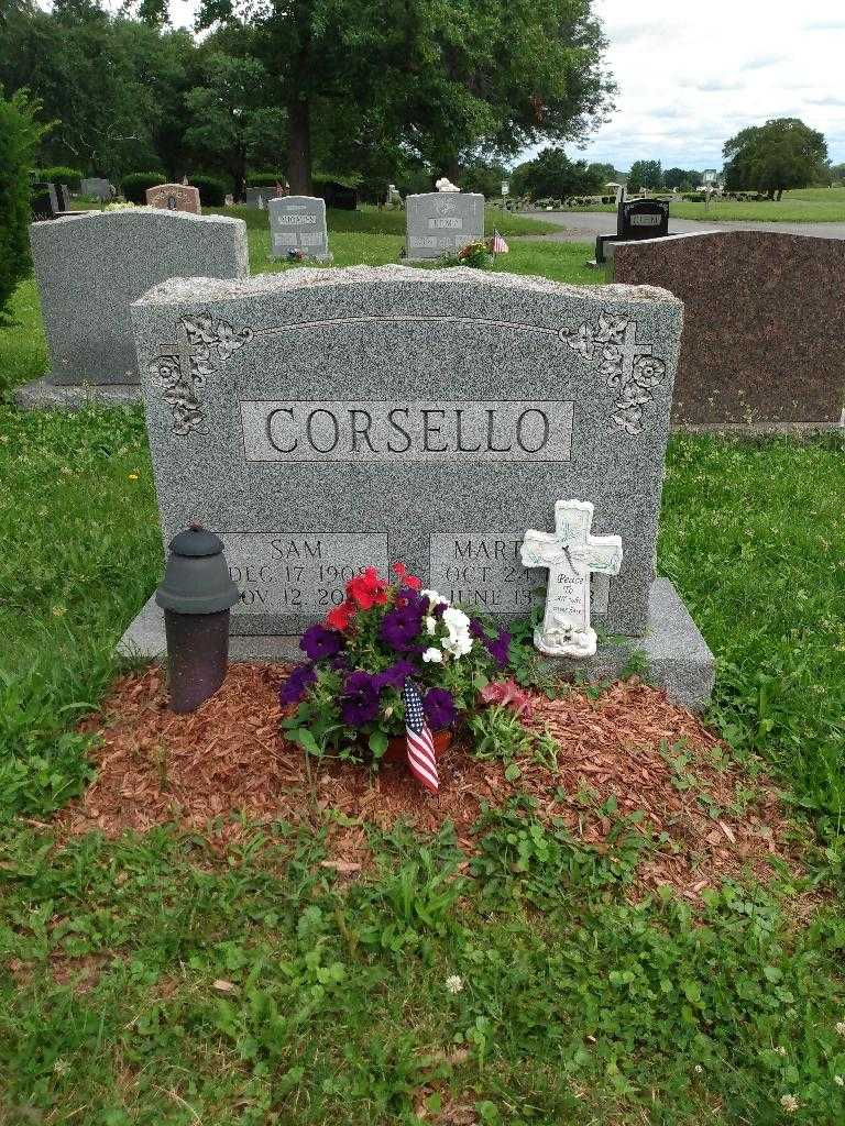 Martha Corsello's grave. Photo 1