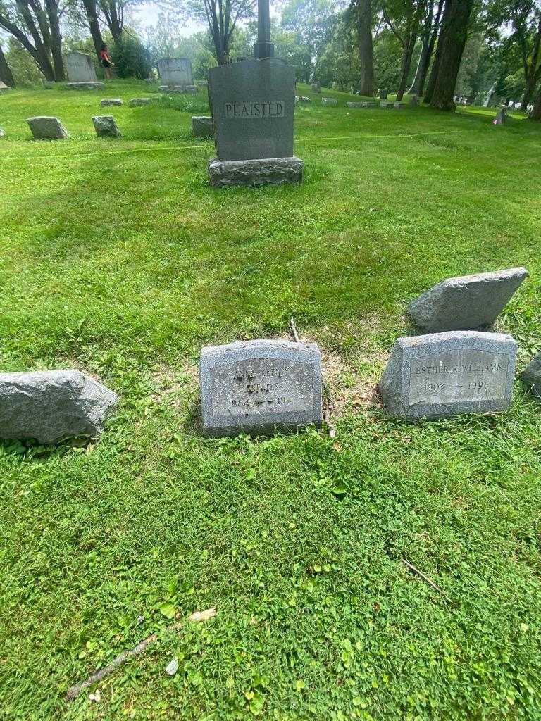 Anna Keenly Skeates's grave. Photo 1