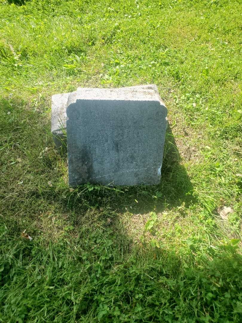 Jacob Shafer's grave. Photo 3