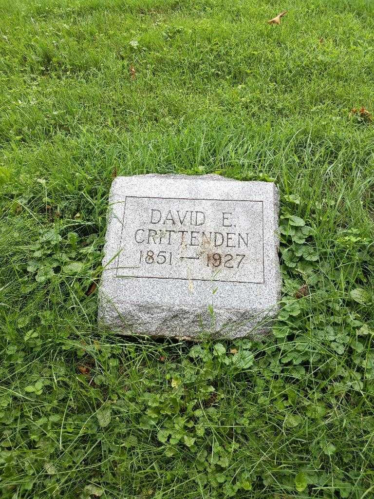 David E. Crittenden's grave. Photo 1