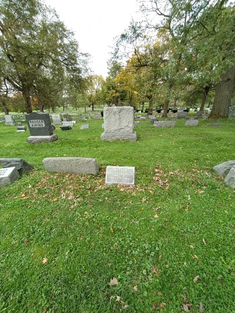 Magdalena Beck Eyerman's grave. Photo 1