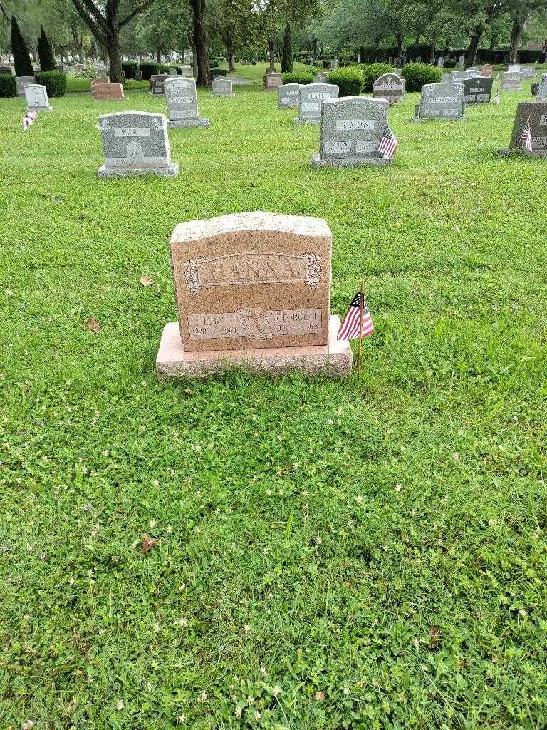 Luby Hanna's grave. Photo 1