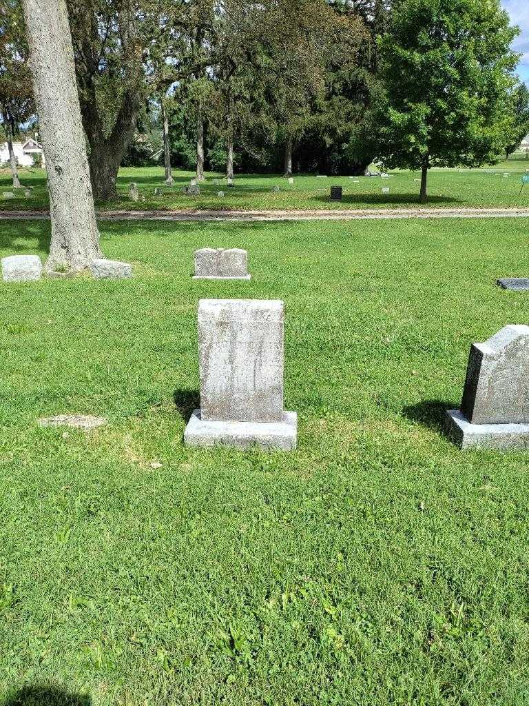 Catherine Eaton's grave. Photo 1