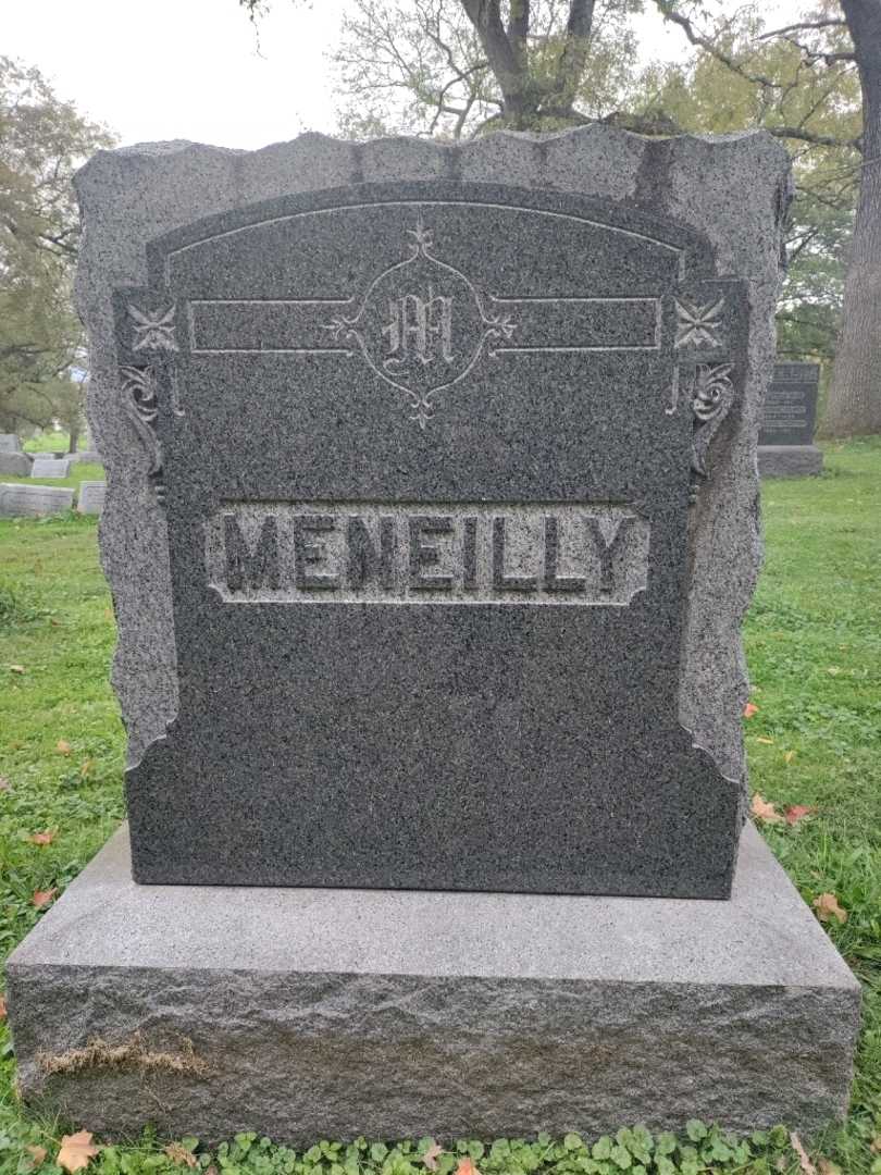 Elizabeth Meneilly Stewart's grave. Photo 4