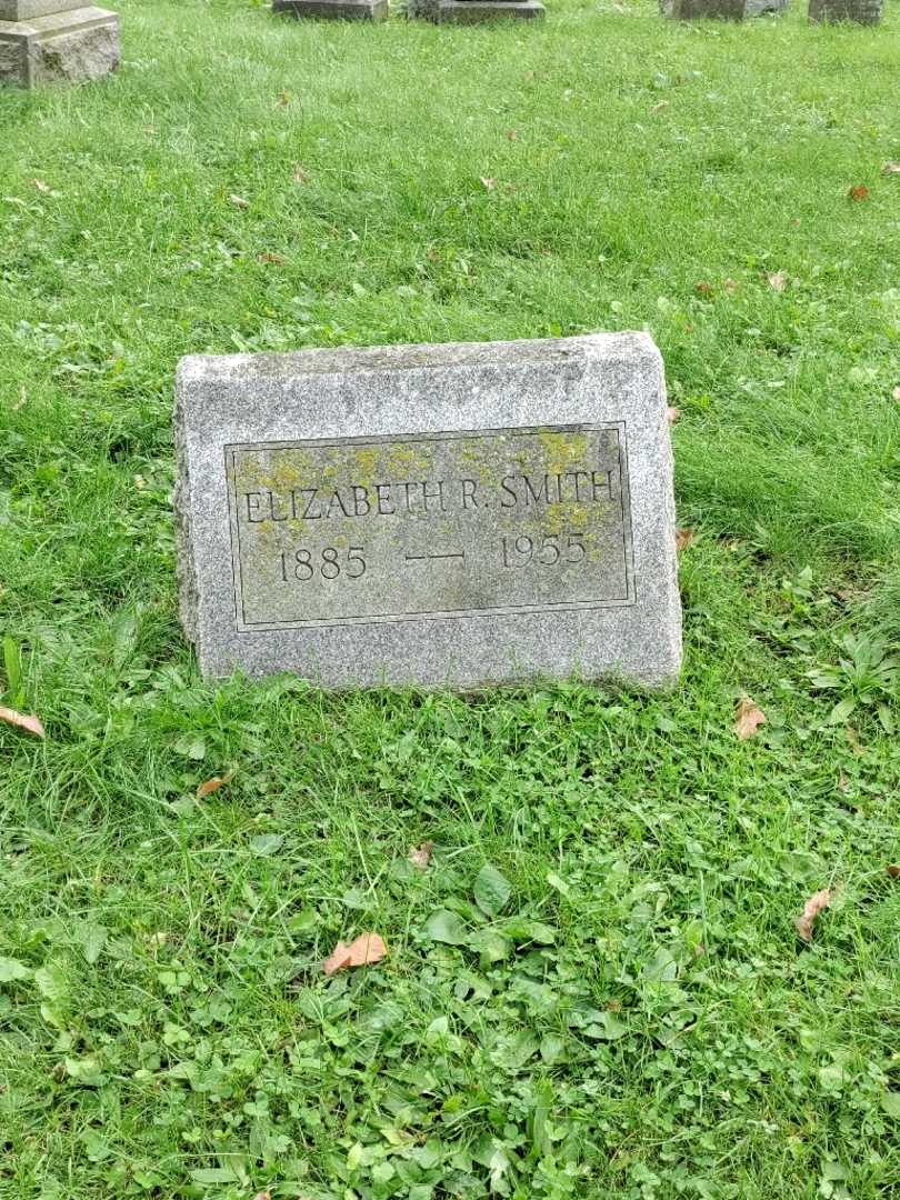 Elizabeth Ritzheimer Smith's grave. Photo 2