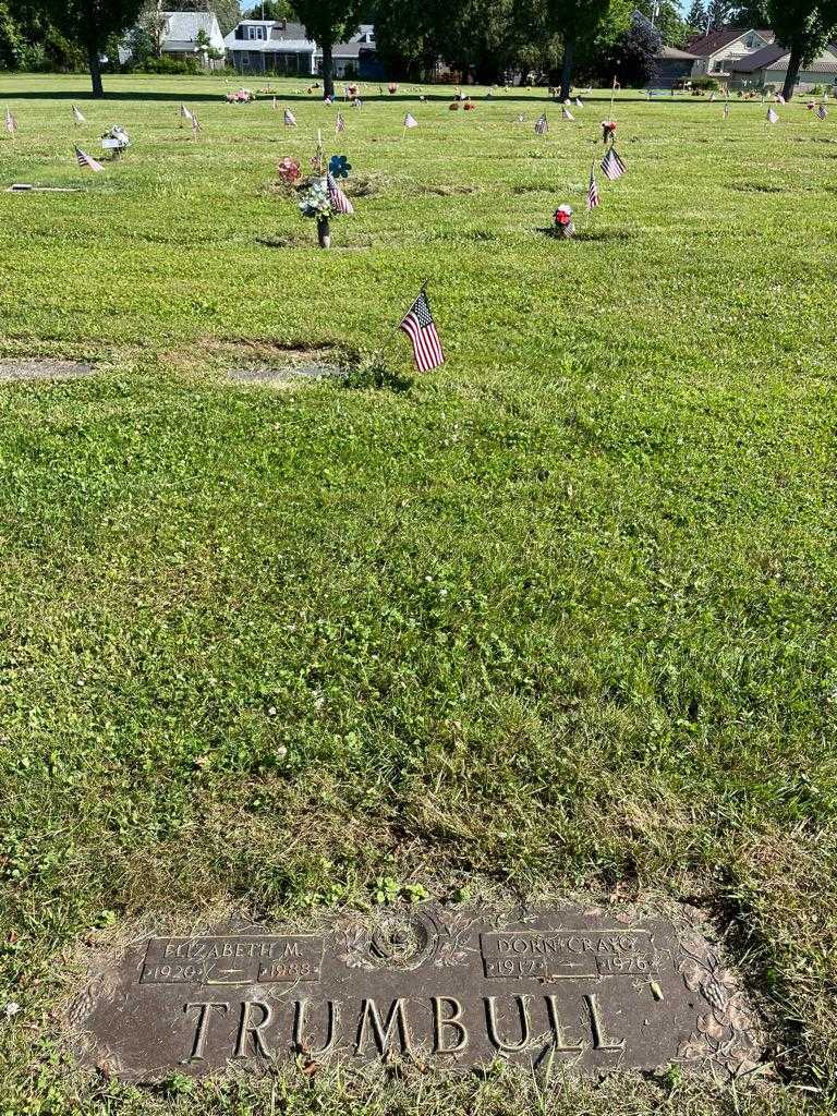 Dorn Craig Trumbull's grave. Photo 2