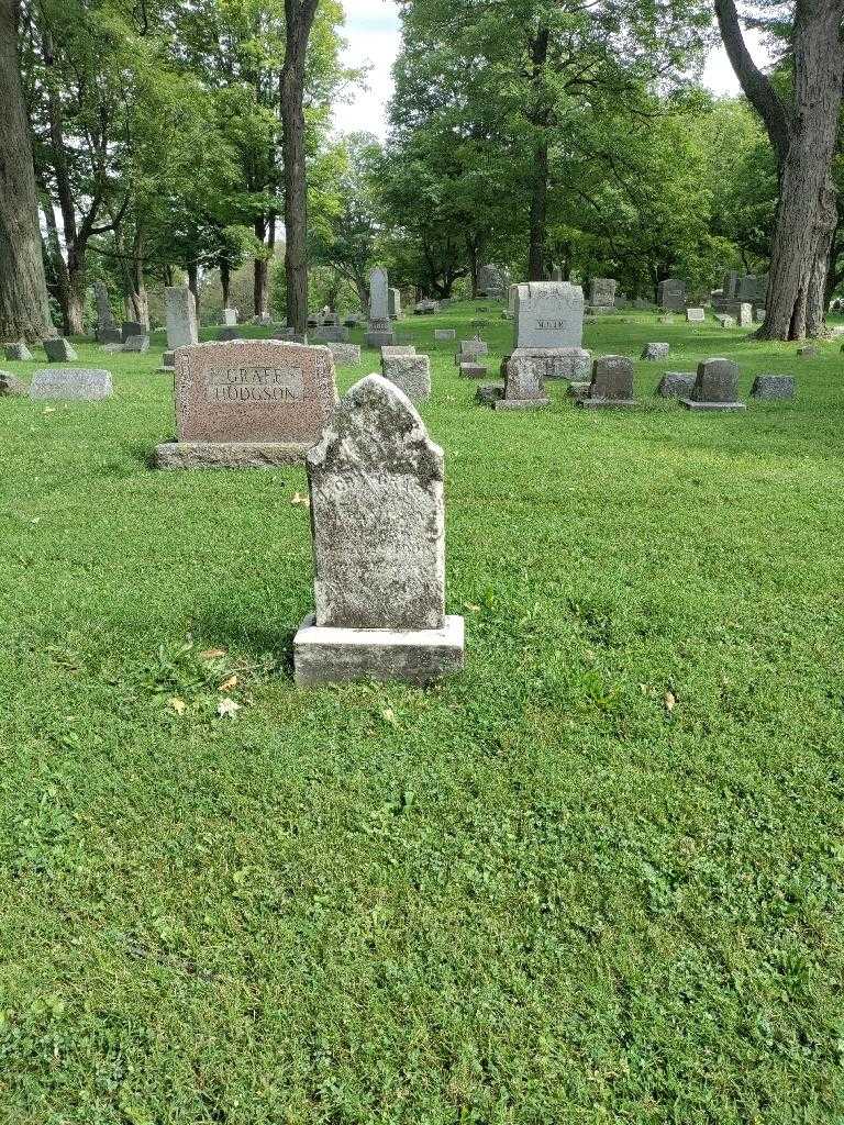 Jacob Graff's grave. Photo 1