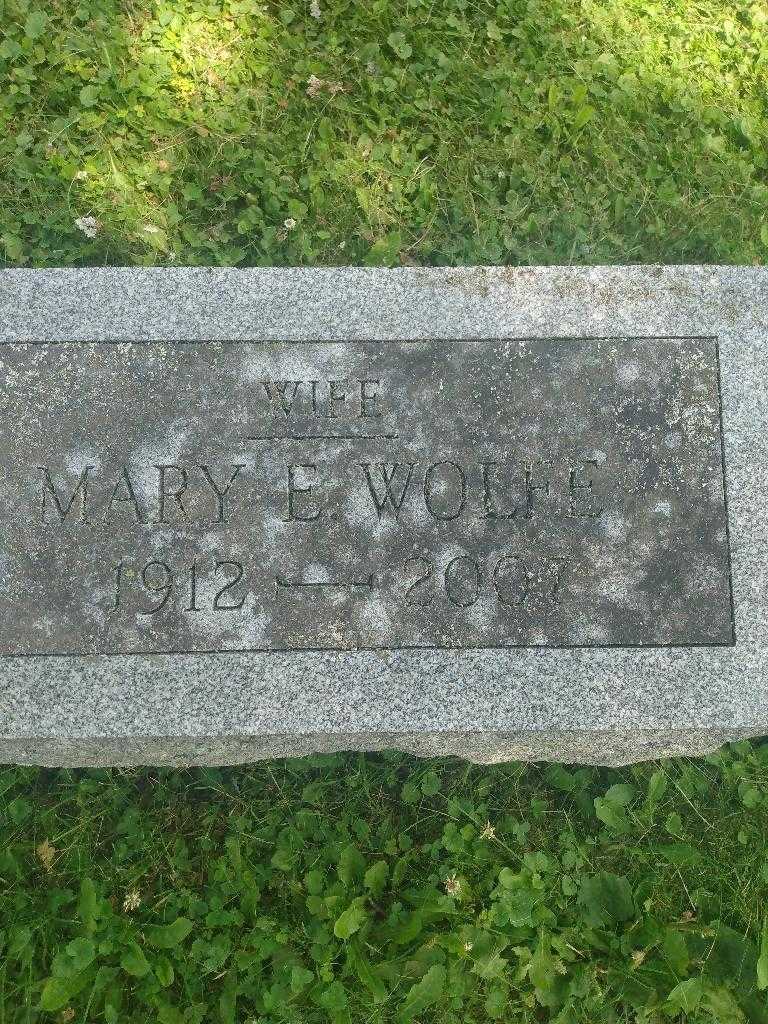 Mary E. Wolfe's grave. Photo 3