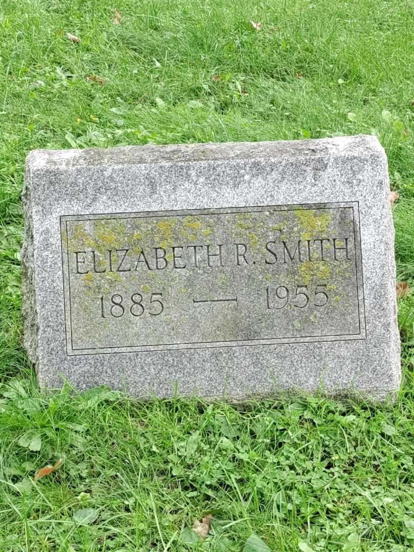 Elizabeth Ritzheimer Smith's grave. Photo 3