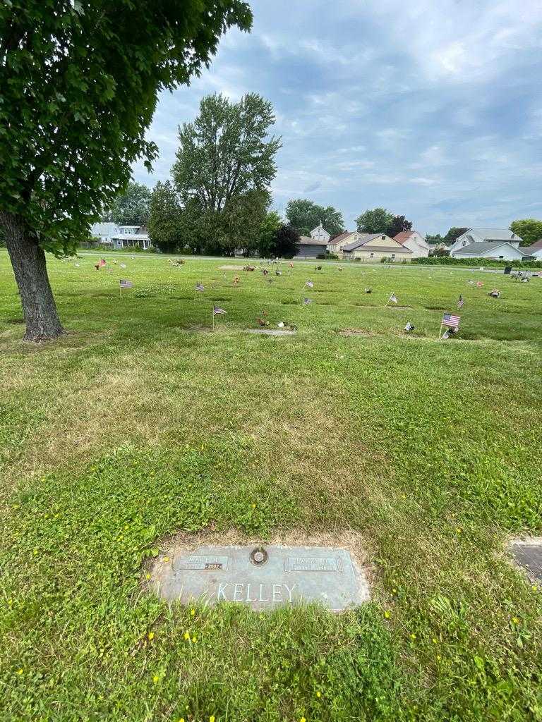 Mary M. Kelley's grave. Photo 1