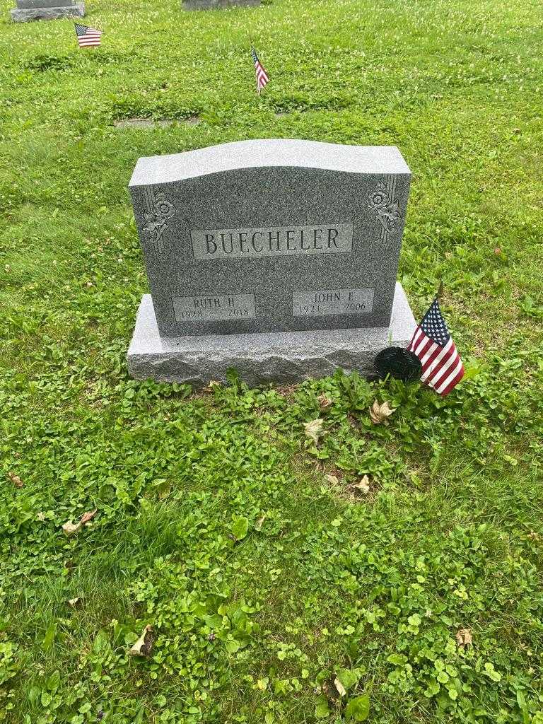 John F. Buecheler's grave. Photo 2