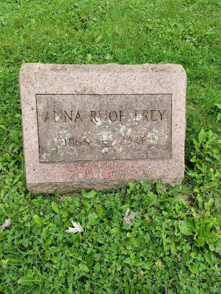 Anna Ruof Frey's grave. Photo 2