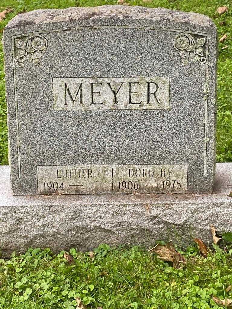 Dorothy Meyer's grave. Photo 3