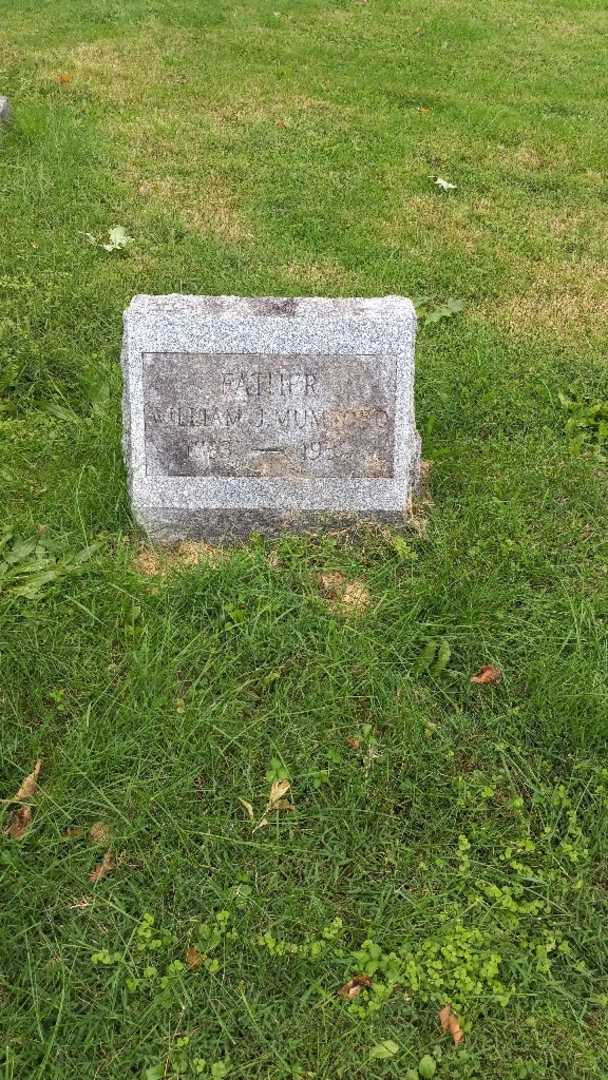 William J. Mumford's grave. Photo 2