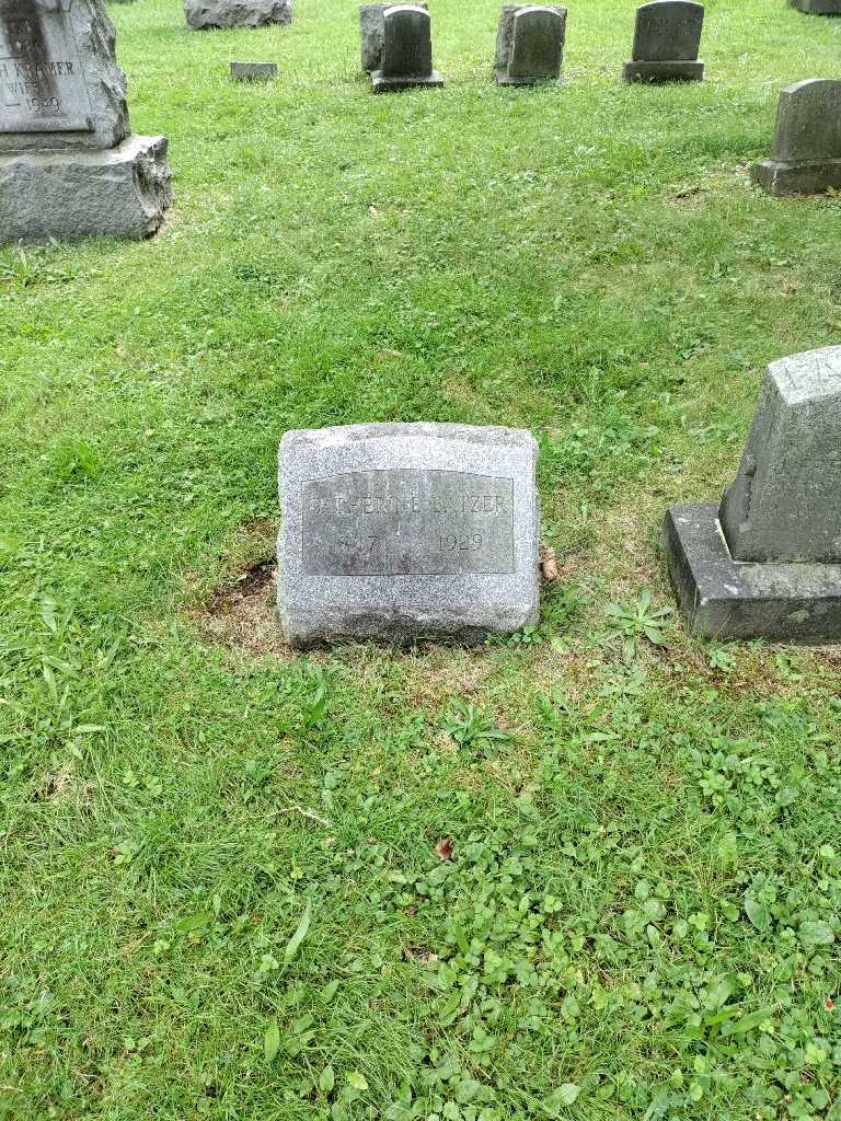 Catherine Batzer's grave. Photo 2