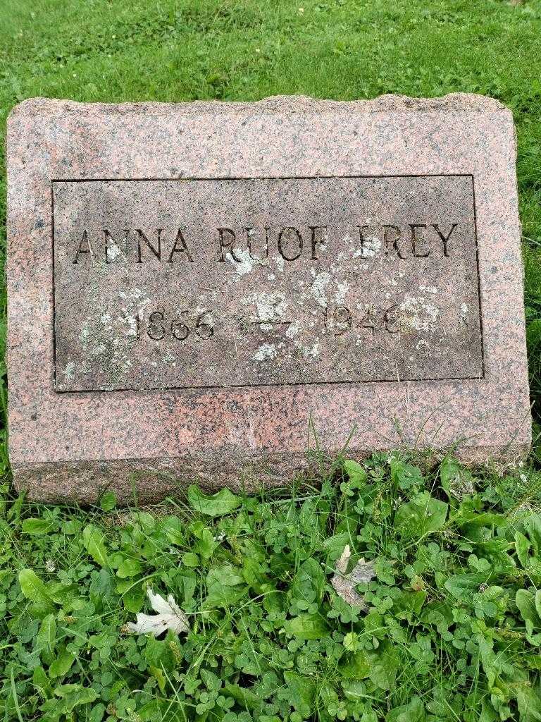 Anna Ruof Frey's grave. Photo 3