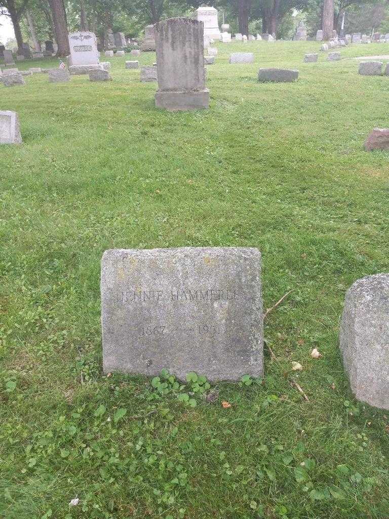 Jennie B. Hammerle's grave. Photo 1