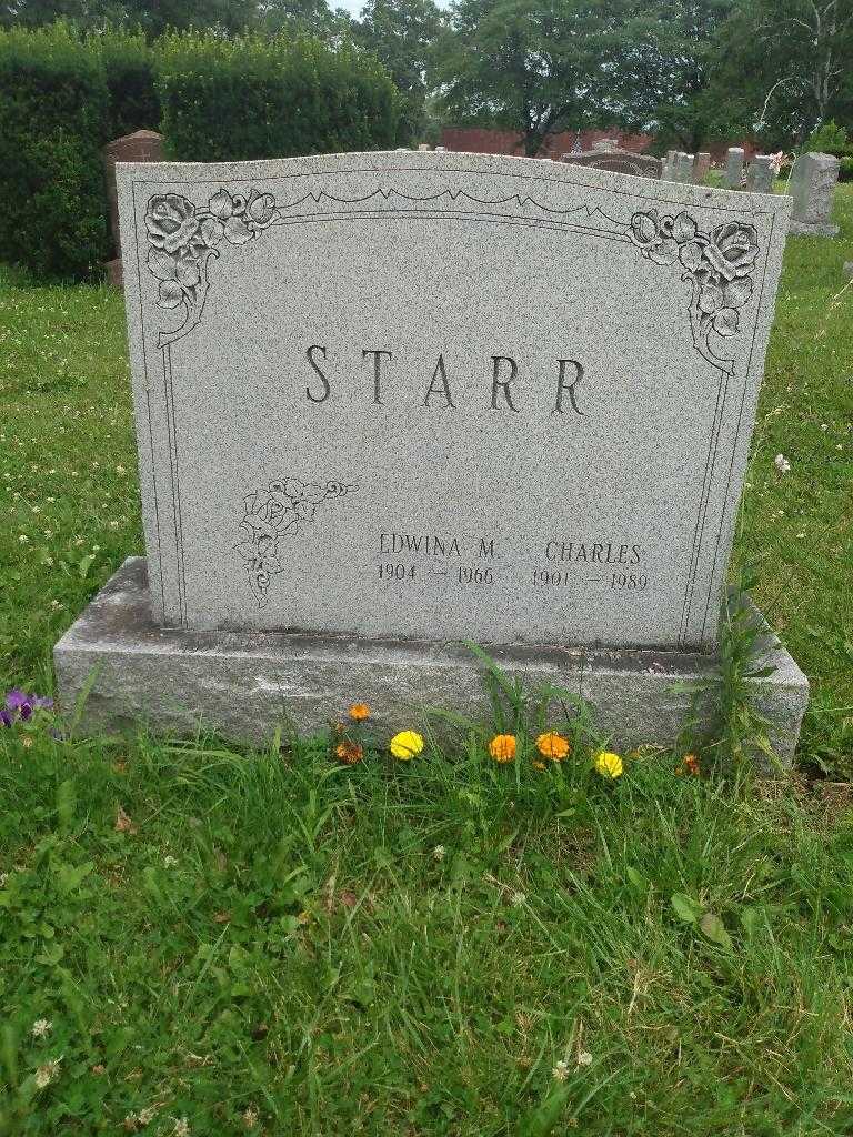 Edwina M. Starr's grave. Photo 1