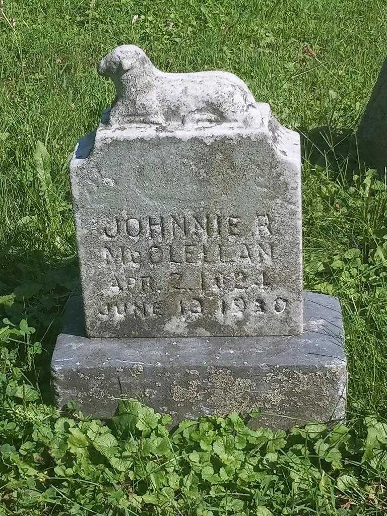 Johnnie R. McOlellan's grave. Photo 4