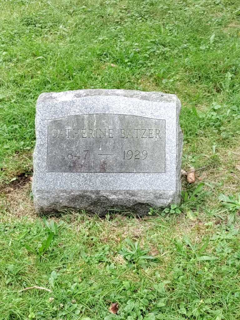 Catherine Batzer's grave. Photo 3