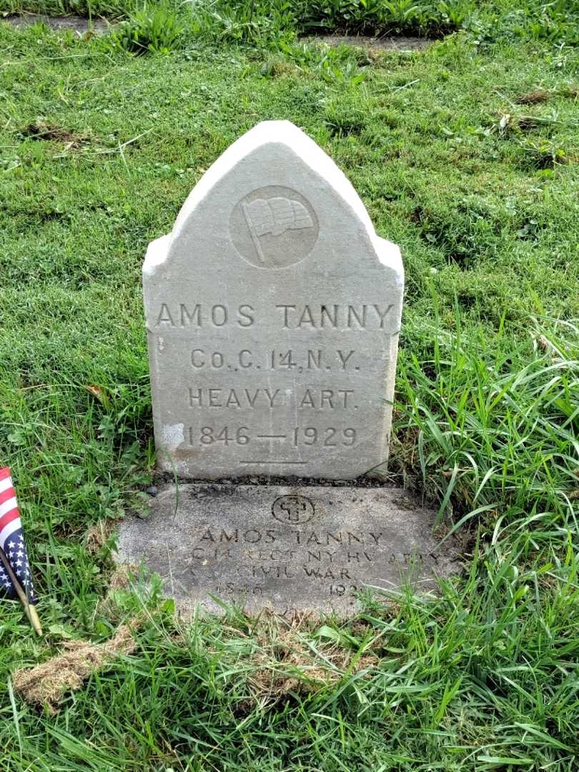 Amos Tanny's grave. Photo 2