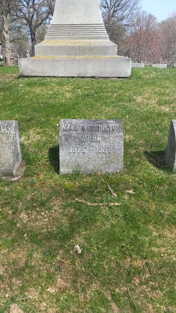 Ward Wellington Ward's grave. Photo 3