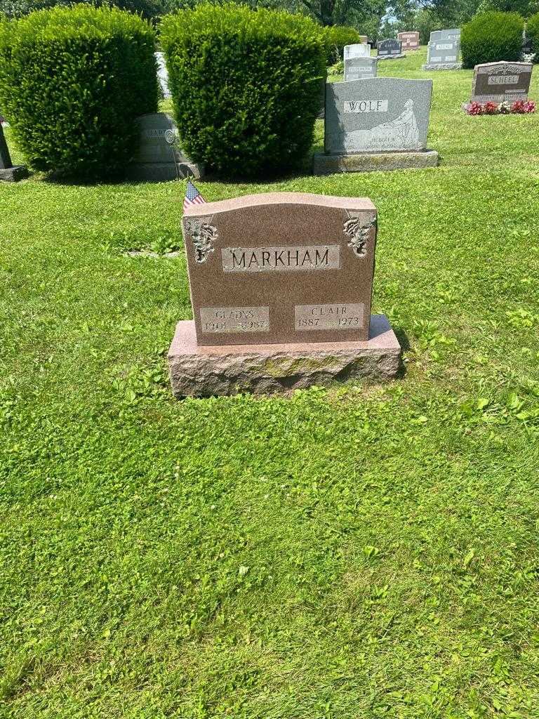 Clair Markham's grave. Photo 2