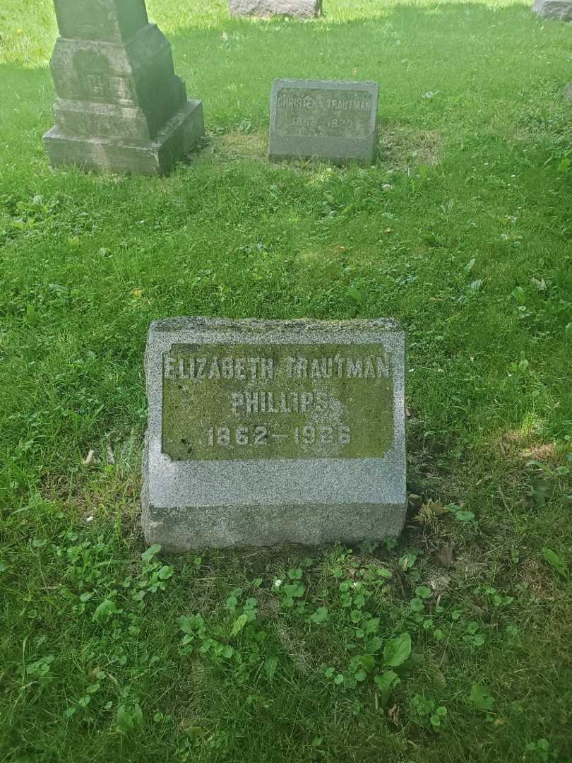 Elizabeth Phillips's grave. Photo 3