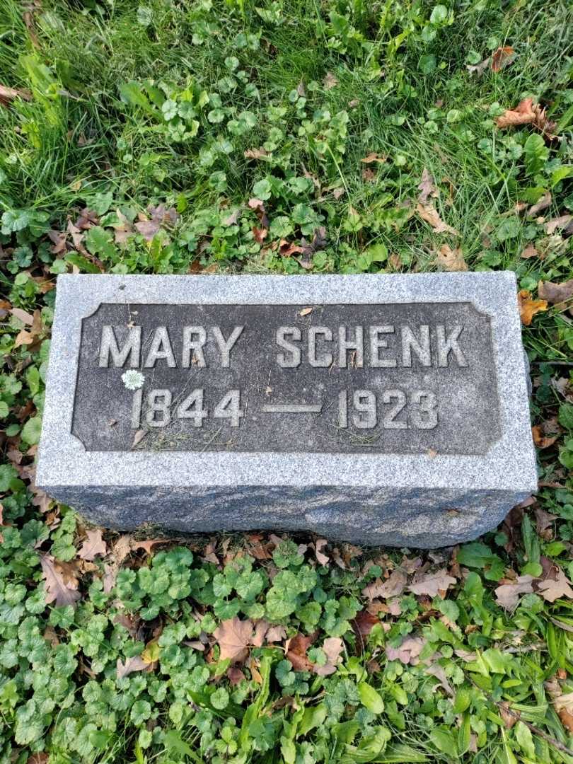 Mary Schenk's grave. Photo 3