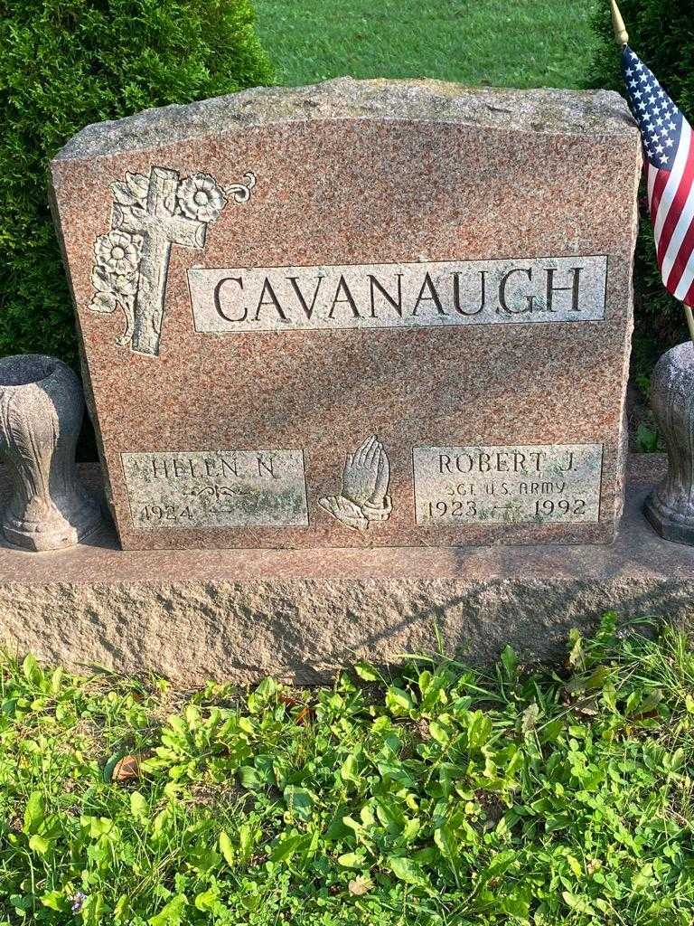 Robert J. Cavanaugh's grave. Photo 1