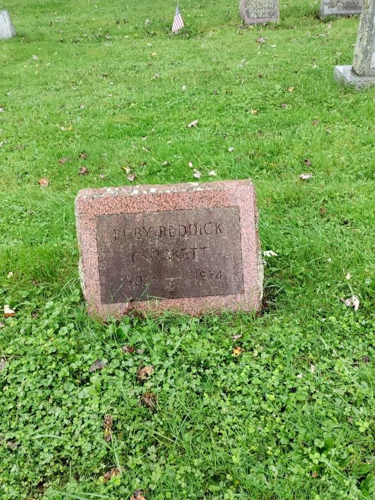 Ruby D. Crockett's grave. Photo 2