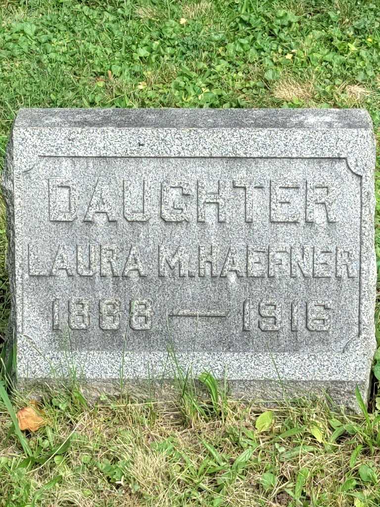 Laura M. Haefner's grave. Photo 4