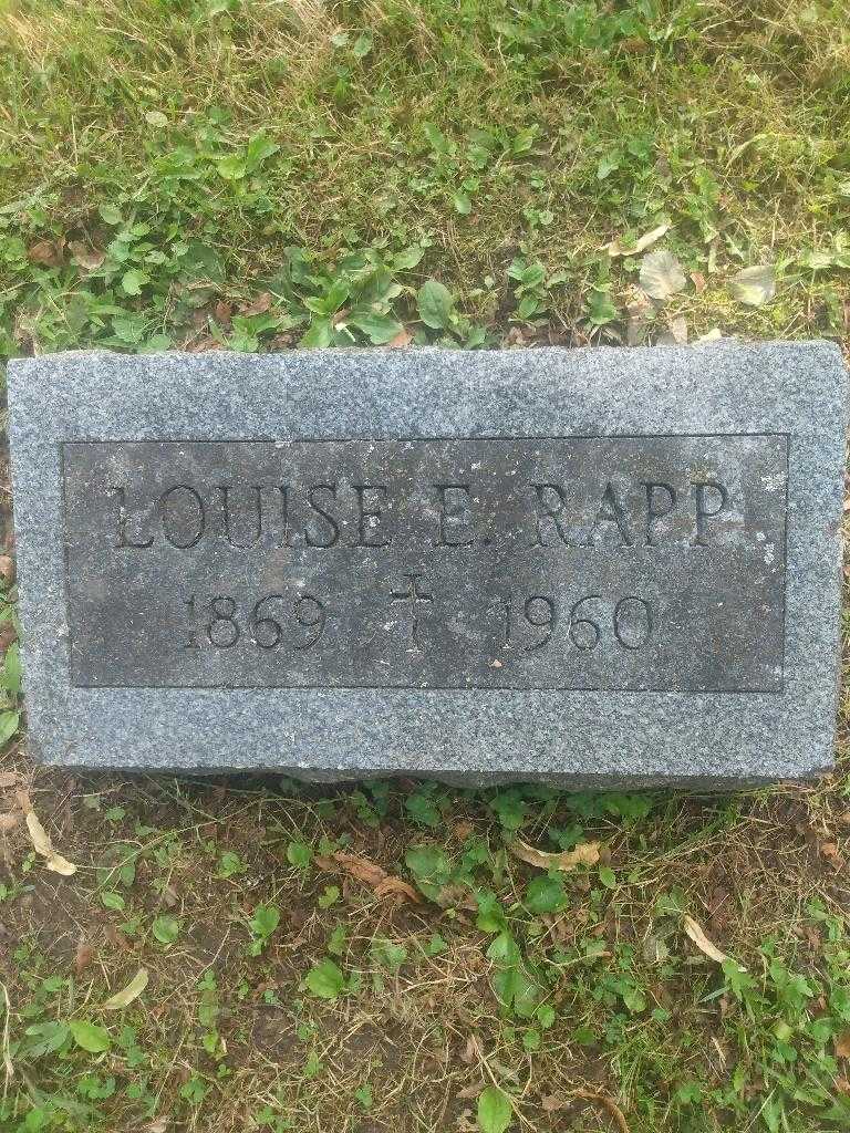 Louise E. Rapp's grave. Photo 3