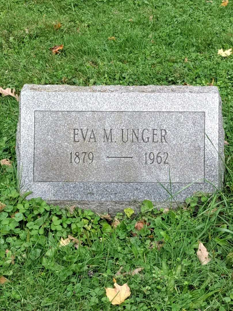 Eva M. Unger's grave. Photo 3