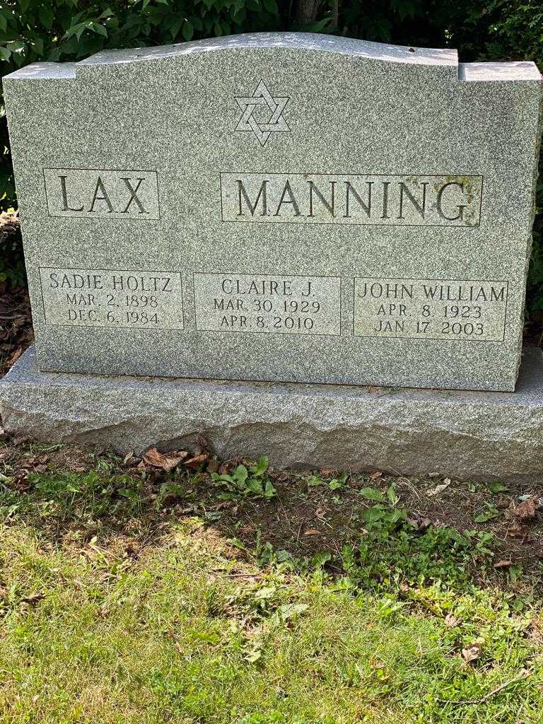 Sadie Holtz Lax's grave. Photo 3