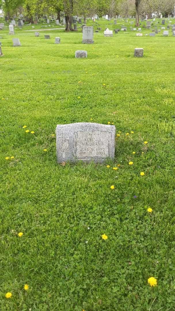Kevin J. Maiorano's grave. Photo 2