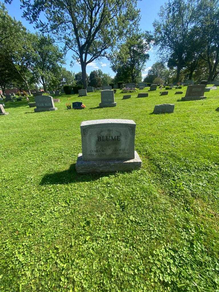 George E. Blume's grave. Photo 1