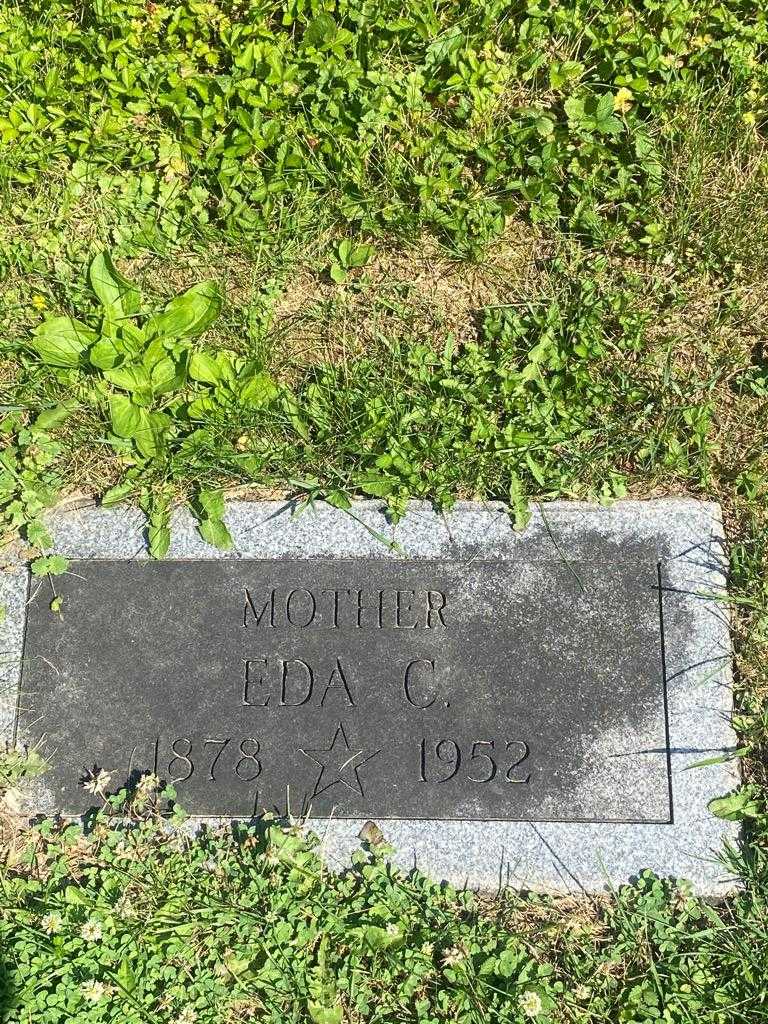 Eda C. Rall's grave. Photo 3