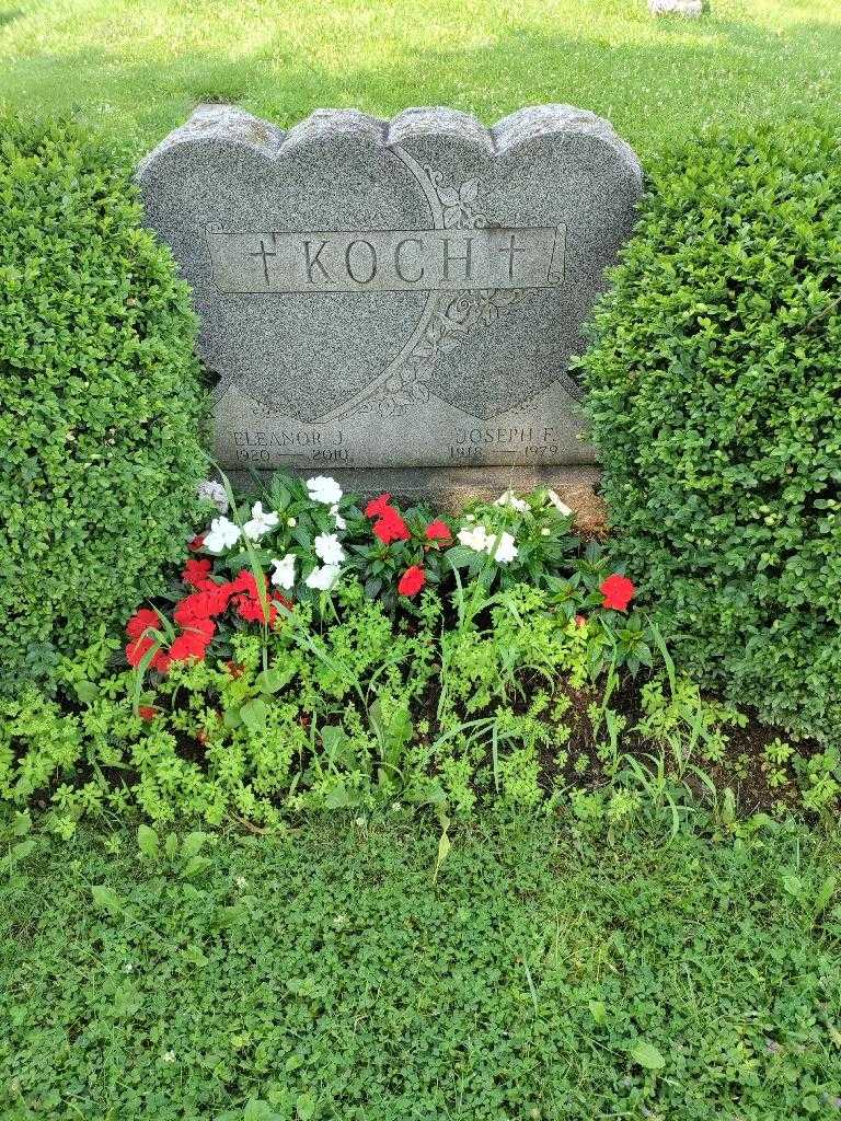 Joseph F. Koch's grave. Photo 1