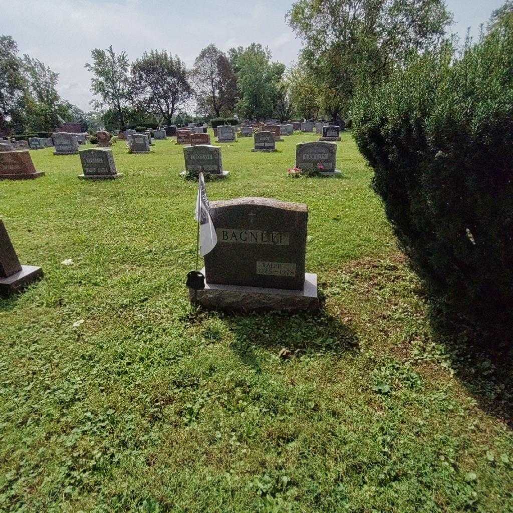 Ralph C. Bagnett's grave. Photo 2