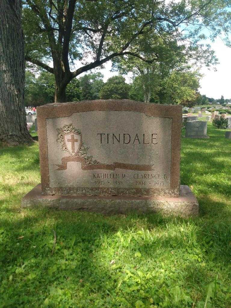 Clarence B. Tindale's grave. Photo 2