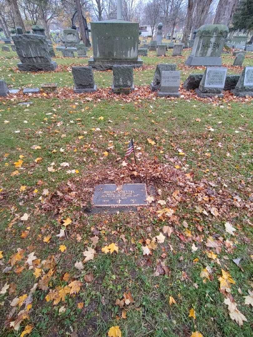 Philip Goettel's grave. Photo 1