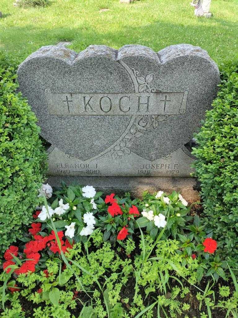 Joseph F. Koch's grave. Photo 2