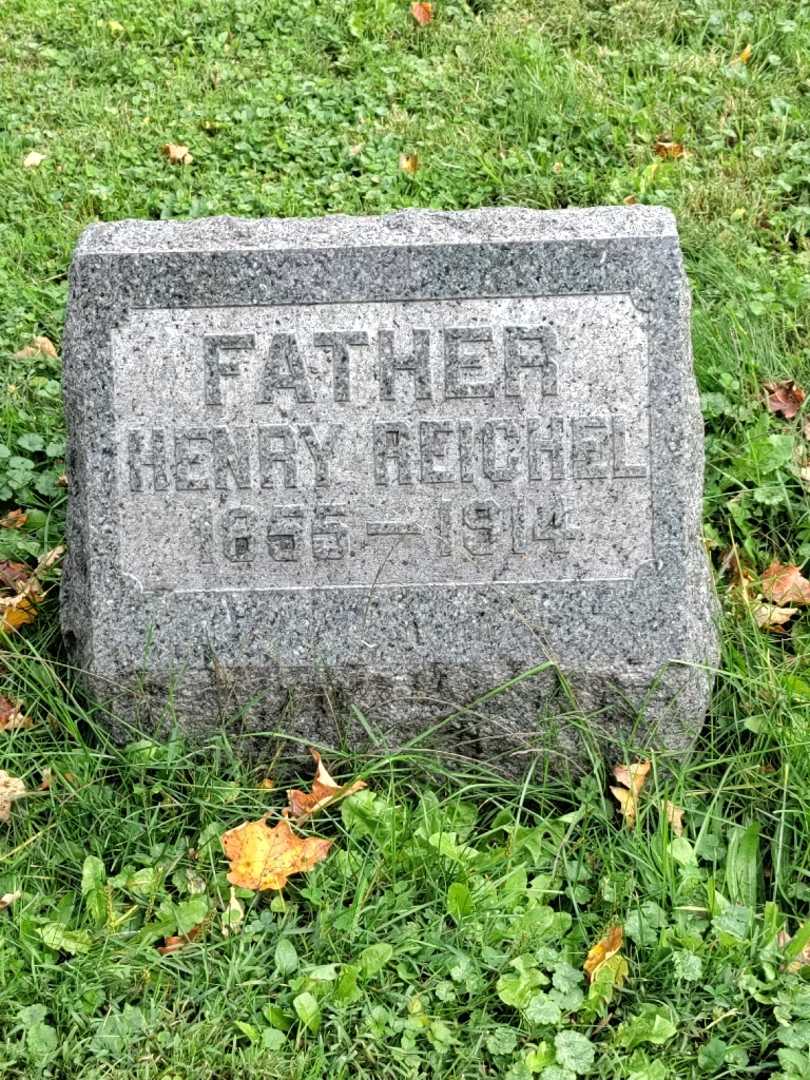 Henry Reichel's grave. Photo 3