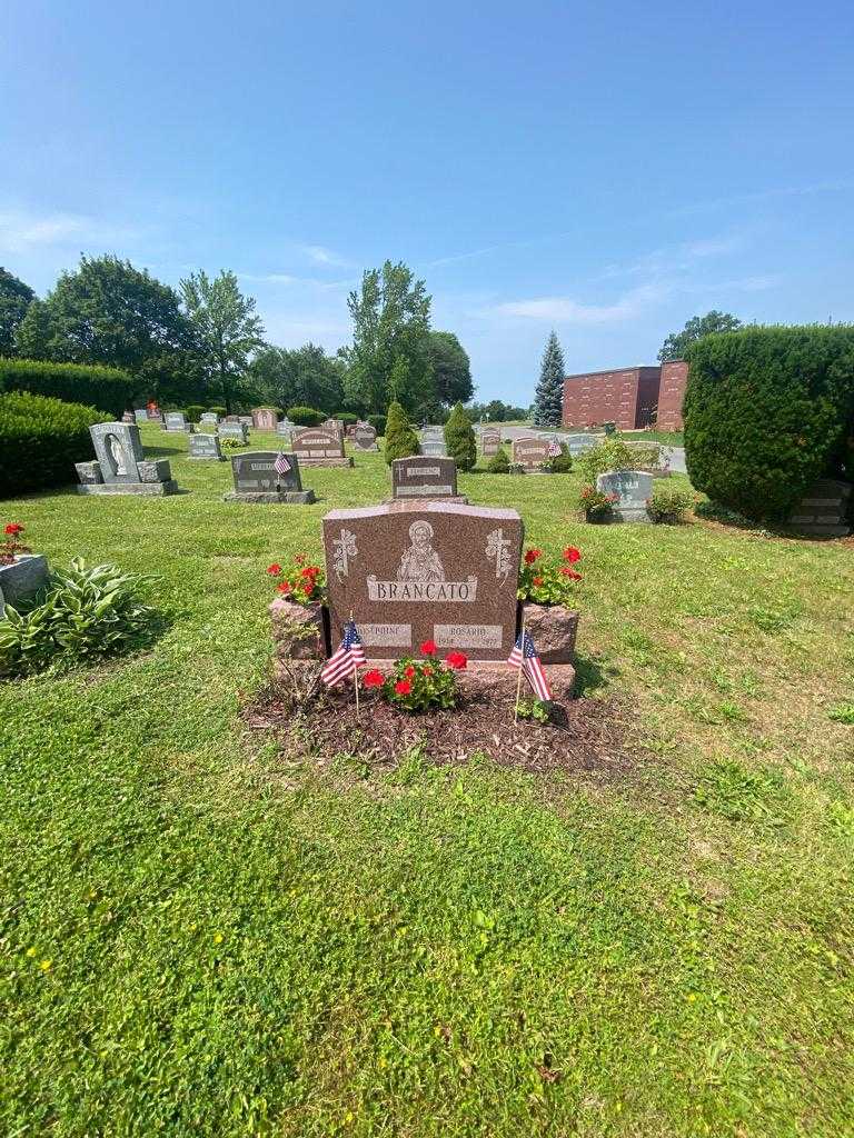 Josephine Brancato's grave. Photo 2