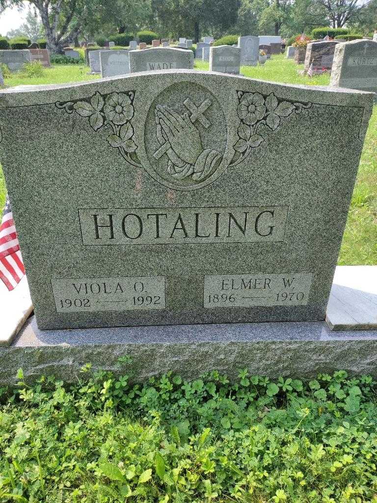 Elmer W. Hotaling's grave. Photo 3