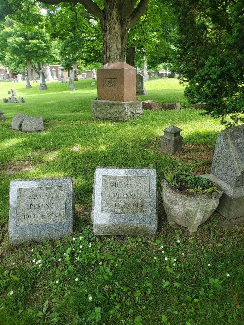 William C. Persse's grave. Photo 3